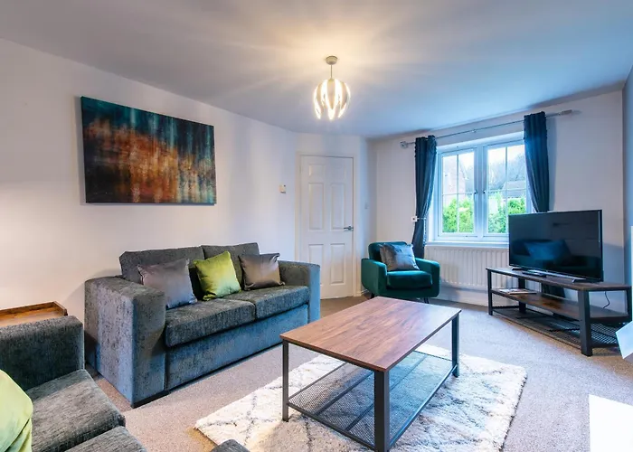 3 Bed Gem In Pontefract For Easy Commutes To Leeds And Wakefield